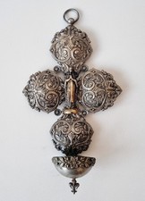 Sehr schönes versilbertes