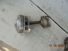 Kolben mit Pleuel für