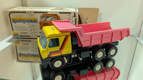 Kaden tatra kipper - 1:43,
