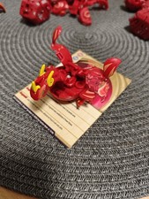 Bakugan Pyrus Ultra Dragonoid