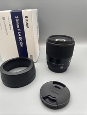 Sigma 30mm 1.4 DC DN