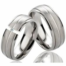 2 Ringe Eheringe mit Diamant