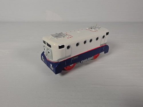 Preloved trackmaster etienne - preloved,