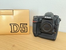 Nikon D5 Body - Dual XQD Version - nur 20.100 Auslösungen 