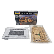 Revell 03129 Tiger II Ausf. B