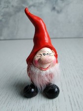 Weihnachtswichtel Figur Keramik H 7,5cm Weihnachten Deko Wichtel rot