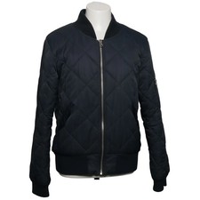 Shore Leave, Bomberjacke