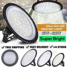 UFO LED Hallenbeleuchtung