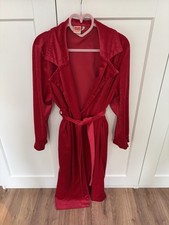 Vintage  TRIUMPH Morgenmantel in Rot Hausmantel  Luxusmode 