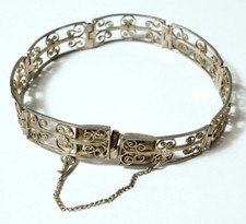 Altes filigranes silbernes