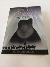 Trudi Canavan - Priester -