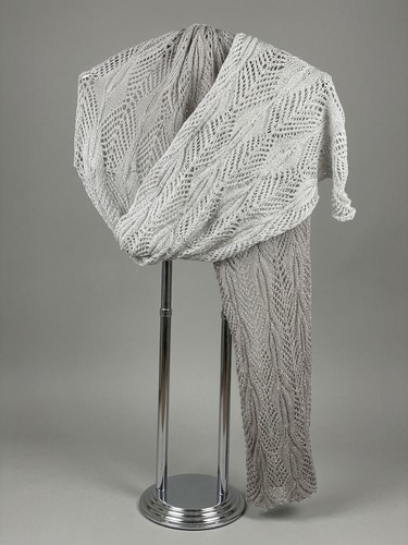 Handgestricktes tuch longschal - handgestricktes,