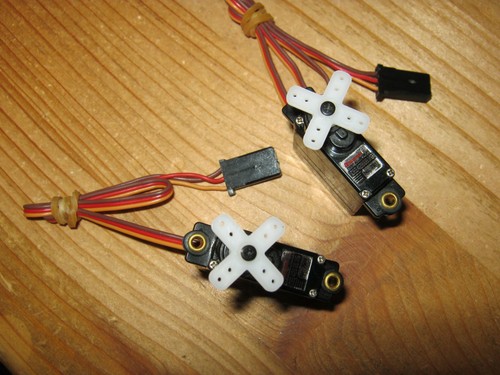Servo graupner des - servo,