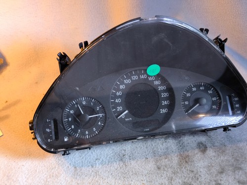 Kombiinstrument tacho w211 - kombiinstrument;,