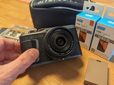 olympus pen e-pl10 panasonic