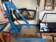 Professioneller hydraulischer Werkstattkran Motorheber bis 1000 kg Tragkraft 