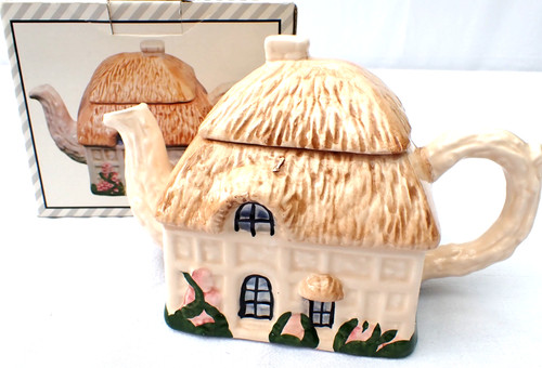 Vintage cottage teekanne - cottage,
