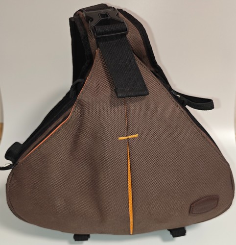 Caseman c10 triangle - triangle, crossbody