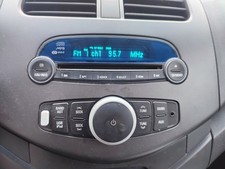 Radio Autoradio CD Mp3 Aux USB CHEVROLET SPARK III M300 95909153