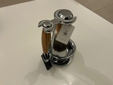 MÜHLE Vivo Rasierset kompatibel mit Gillette-Klingen, Dachshaar-Pinsel,Halterung