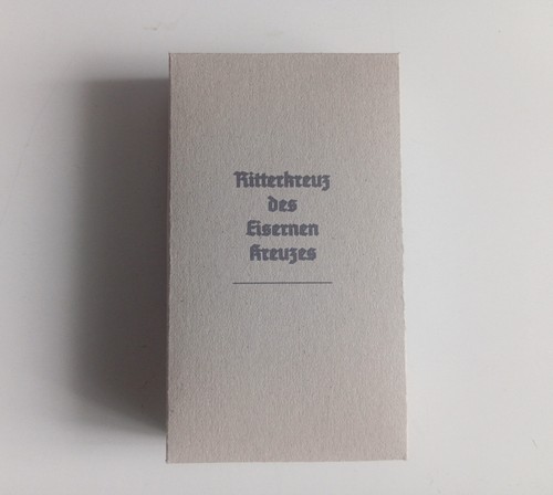 Umkarton für ein etui des - umkarton,