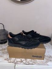 Reebok sneaker