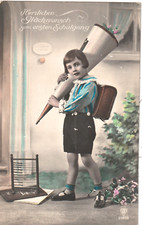 AK   1. Schulgang (Lichtenberg) - Knabe mit Tüte, Ranzen + Rechenschieber