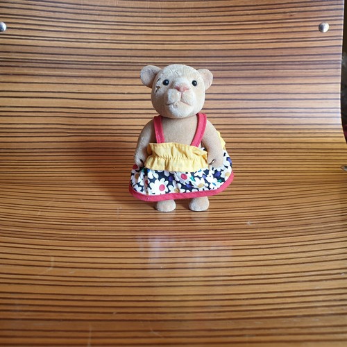 Sylvanian forest families - sylvanian,