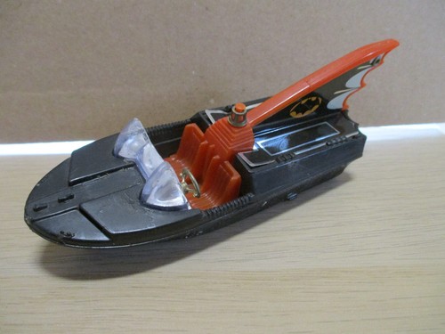 Batman glastron batboat corgi - glastron,