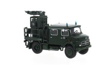 Mercedes LA 911 Lichtmastwagen