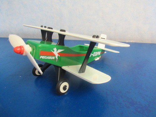 Doppeldecker pegasus flugzeug - doppeldecker,
