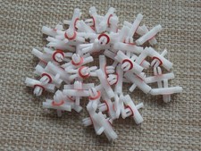 20x Zierleiste Klammer Clips für Klips für VW Golf1 Polo Jetta Audi 50 155853585