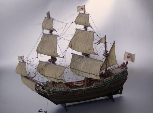 Modellschiff aus holz - modellschiff,