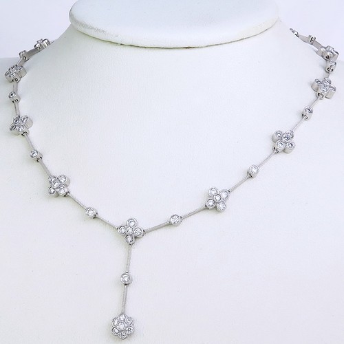 Necklace brilliant diamonds