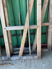 GABEL MIT 3 ZINKEN GARTEN LAUB HEU STROH GRAS GEBRAUCHT