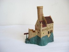 SM82* FALLER N Burg gebaut