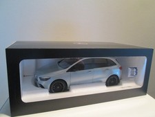 1 : 18  MB Mercedes Benz