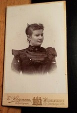 junge Frau - Portrait / CDV