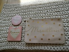 Kleine kosmetiktasche und - kleine,