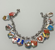 Altes Silber-Bettelarmband 16 Anhänger Emaillemalerei Wappen Anhänger