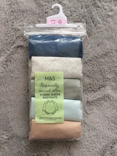 Neu mit etikett baby - mit, jungen