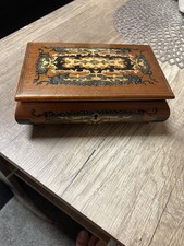 Vintage REUGE SWISS MUSICAL