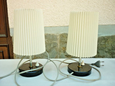 Original DDR 2 Stück Nachttisch Lampen mit Plissee Schirm VEB Wohnraumleuchten