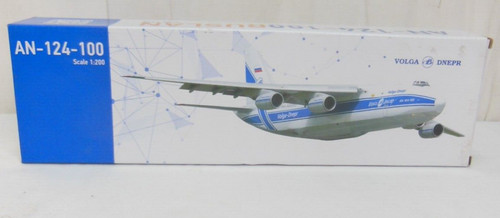 Antonov 124 100 volga - antonov, dnepr