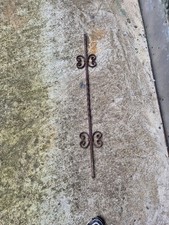 altes ORNAMENT Verzierung Zaun Stab Zaunstab geschmiedet Schmiedeeisen Eisen
