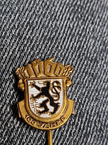 Anstecknadel fußball 100 - anstecknadel,