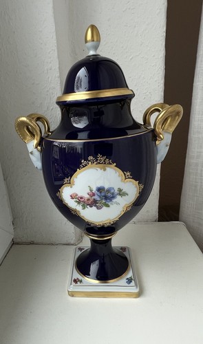 Prunkvase mit deckel kaiser - prunkvase,