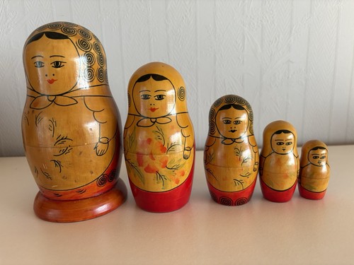 Matroschka puppen 1 - puppen,
