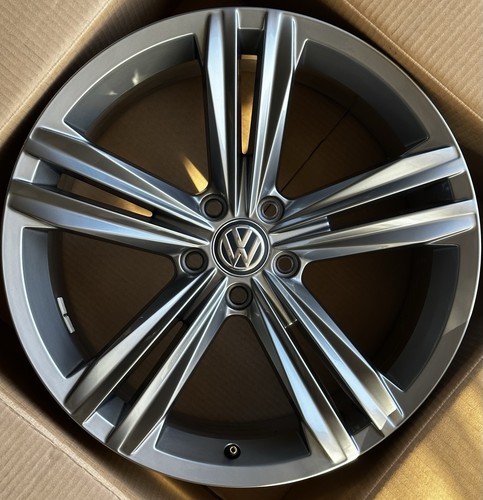 Tiguan line sebring 19 - 1x, r