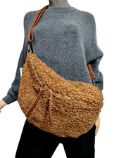 Große Plüsch Bauchtasche